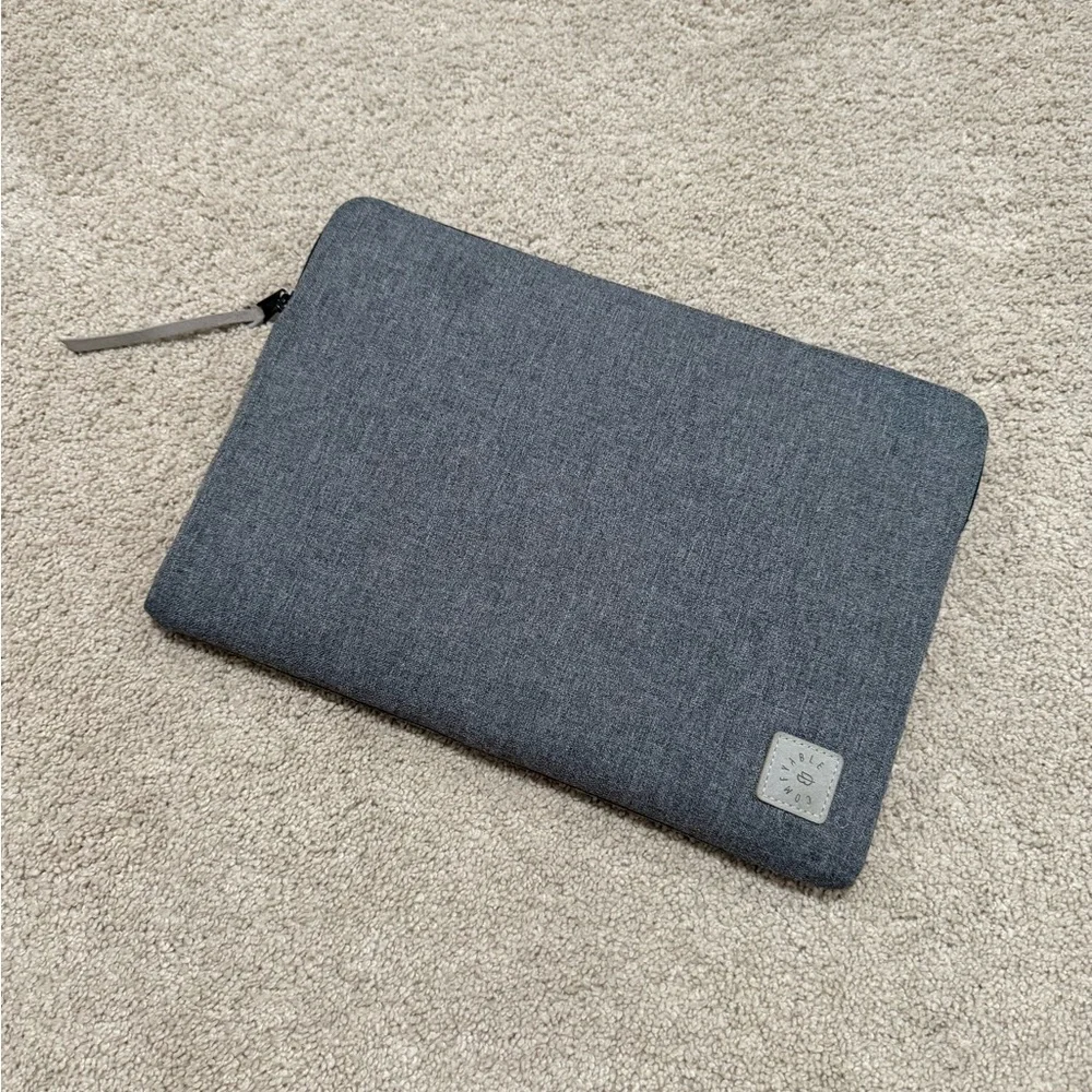 Comfyable 15” laptop sleeve